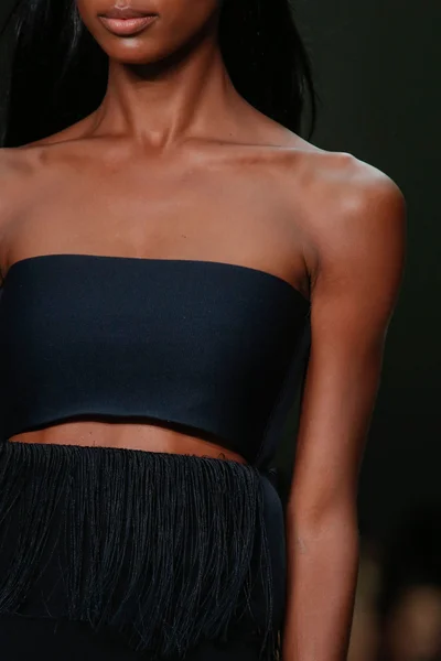 Look 50